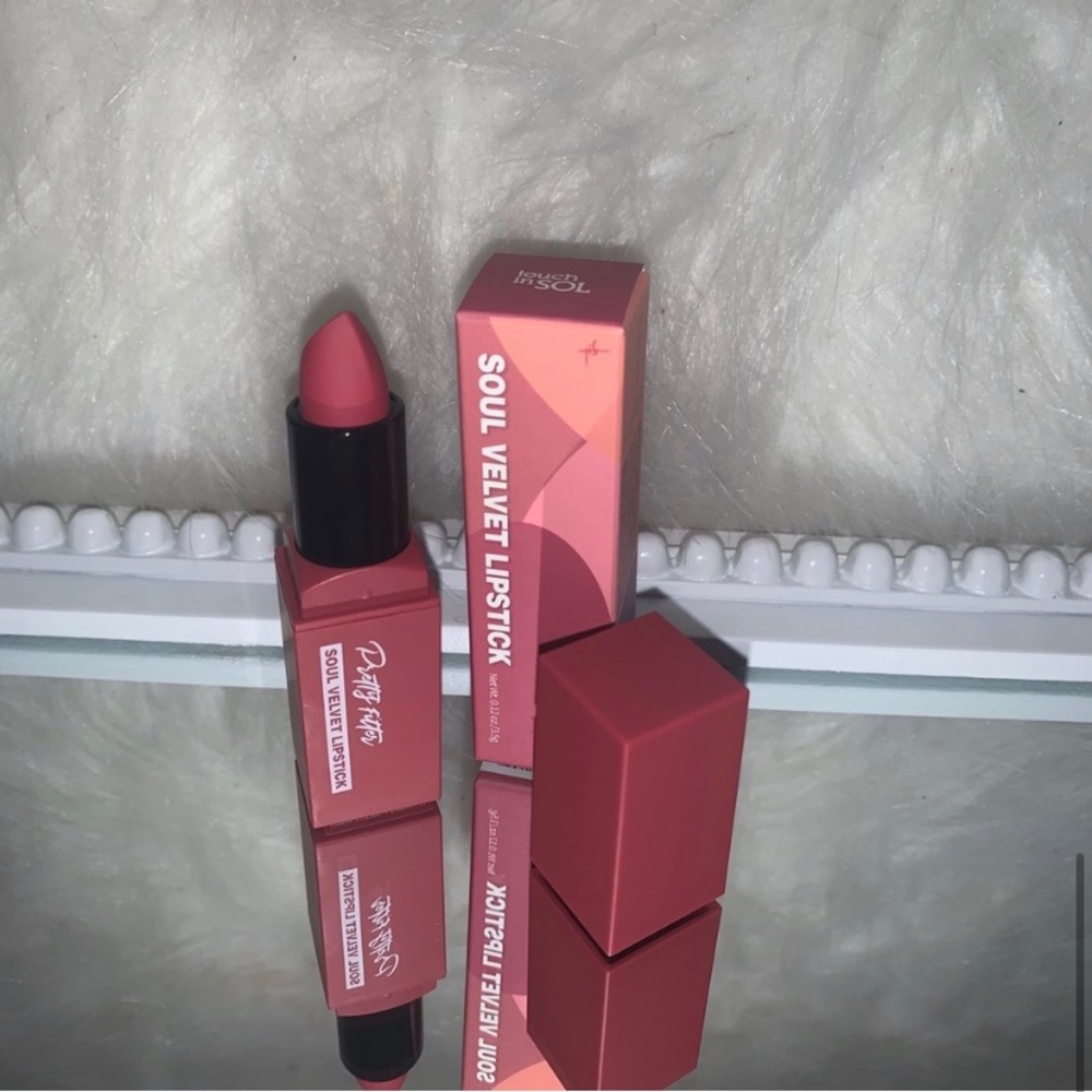 Lipstick